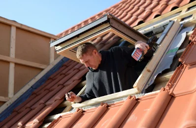 Pose de fenêtres de toit Velux à Ceaulmont